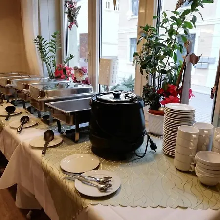 Hotel Taj Mahal Malchow *