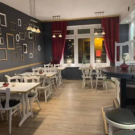 Taj Mahal Malchow * Malchow (Mecklenburg-Vorpommern)